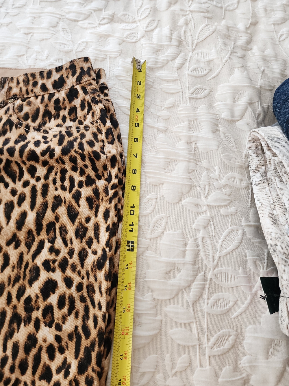 wild fable Leopard Print Capri Pants - Brown & Black - Picture 8 of 9